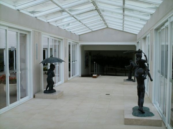 Espectacular departamento vista a la Playa Mansa y toda la Bahía de Punta del Este